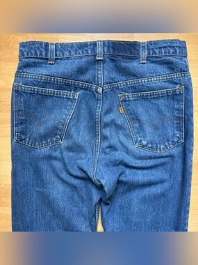 VINTAGE 80’s Levi’s 50617 Slim Boot-Cut Jeans Made In Canada